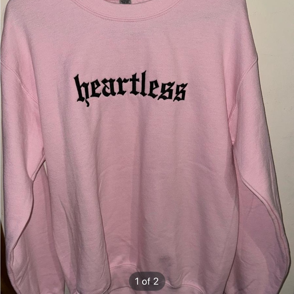 Heartless sweat shirt size small